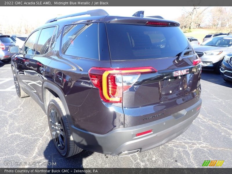 Midnight Blue Metallic / Jet Black 2022 GMC Acadia SLE AWD