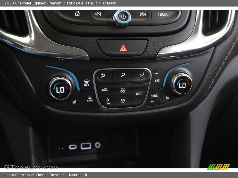 Pacific Blue Metallic / Jet Black 2020 Chevrolet Equinox Premier