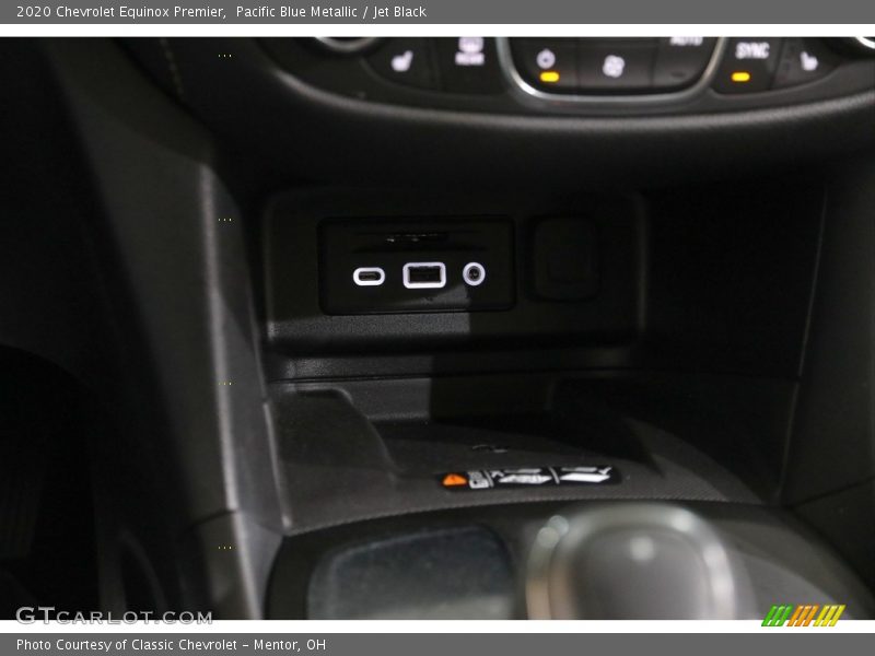 Pacific Blue Metallic / Jet Black 2020 Chevrolet Equinox Premier
