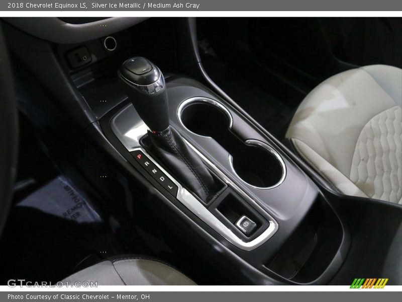 Silver Ice Metallic / Medium Ash Gray 2018 Chevrolet Equinox LS