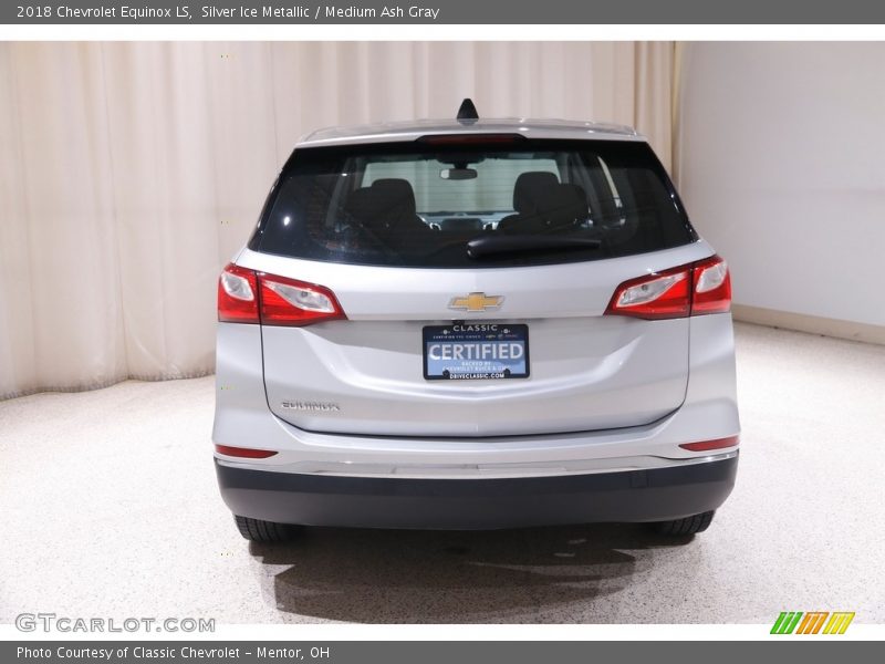 Silver Ice Metallic / Medium Ash Gray 2018 Chevrolet Equinox LS