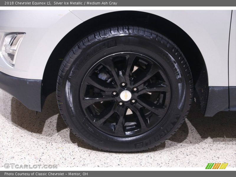 Silver Ice Metallic / Medium Ash Gray 2018 Chevrolet Equinox LS