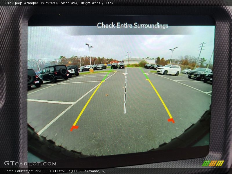 Bright White / Black 2022 Jeep Wrangler Unlimited Rubicon 4x4