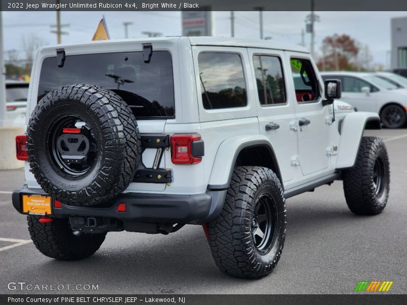Bright White / Black 2022 Jeep Wrangler Unlimited Rubicon 4x4