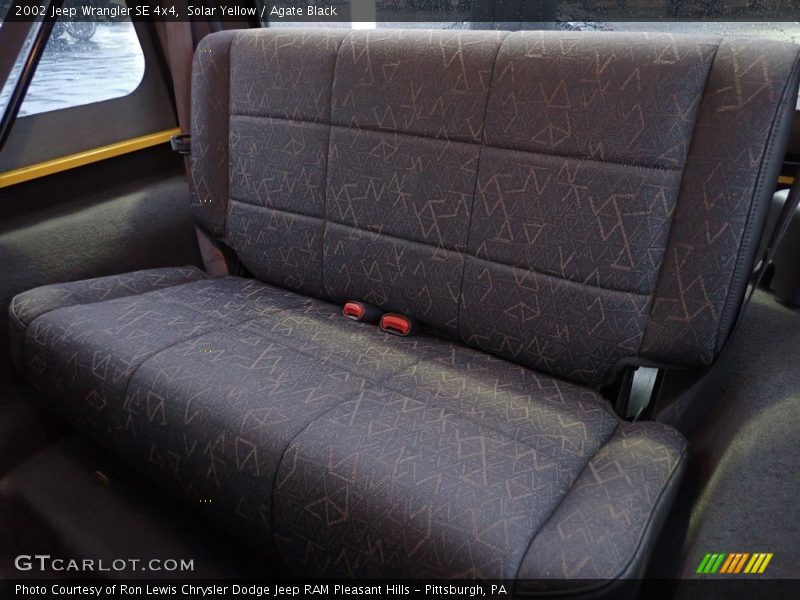 Solar Yellow / Agate Black 2002 Jeep Wrangler SE 4x4