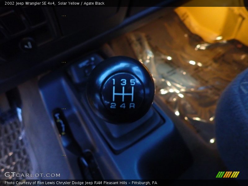 Solar Yellow / Agate Black 2002 Jeep Wrangler SE 4x4