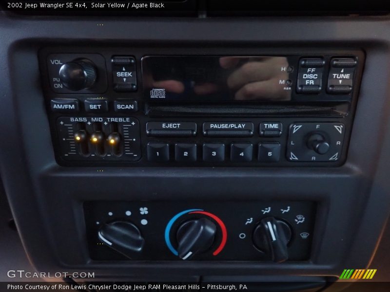 Solar Yellow / Agate Black 2002 Jeep Wrangler SE 4x4