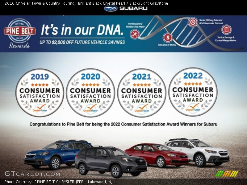 Brilliant Black Crystal Pearl / Black/Light Graystone 2016 Chrysler Town & Country Touring