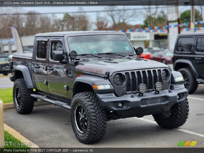 Front 3/4 View of 2020 Gladiator Sport 4x4