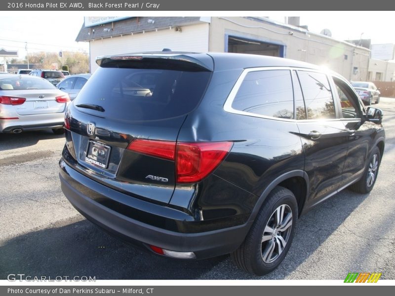 Black Forest Pearl / Gray 2016 Honda Pilot EX AWD