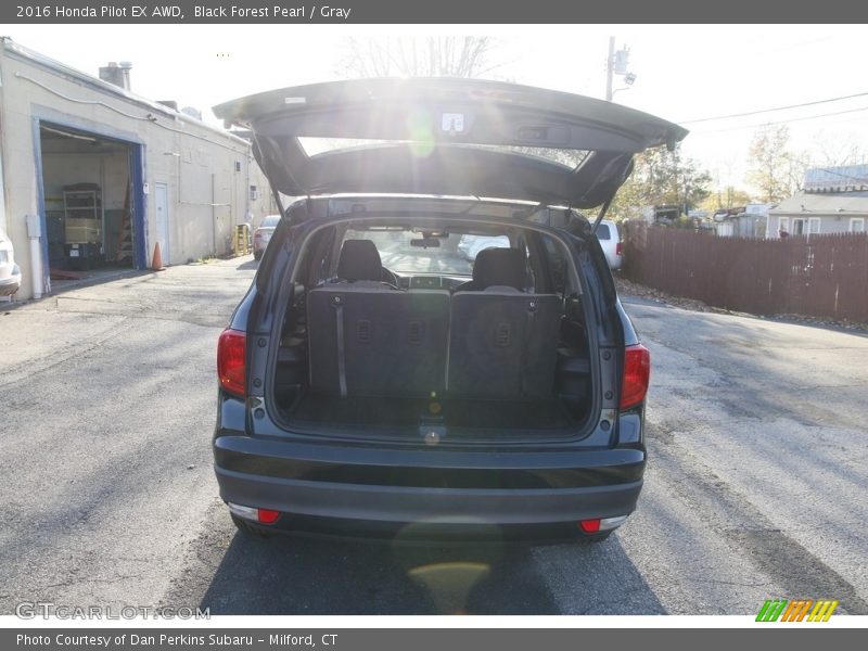 Black Forest Pearl / Gray 2016 Honda Pilot EX AWD