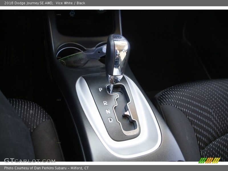 Vice White / Black 2018 Dodge Journey SE AWD