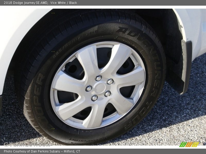 Vice White / Black 2018 Dodge Journey SE AWD