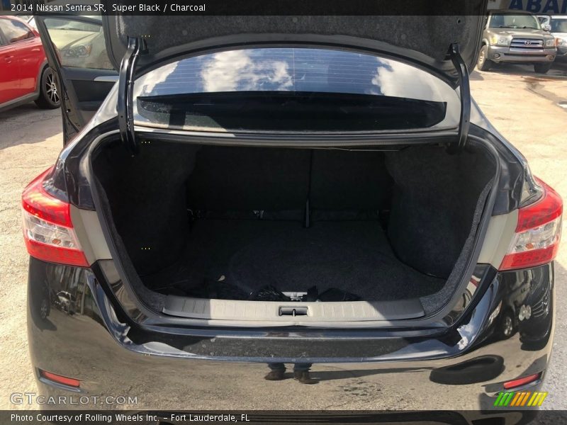 Super Black / Charcoal 2014 Nissan Sentra SR