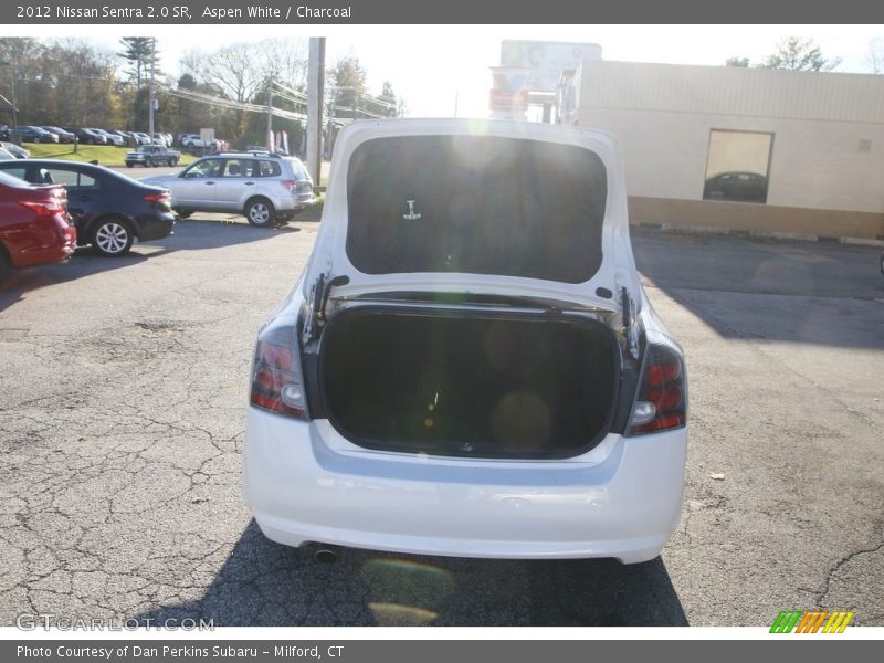 Aspen White / Charcoal 2012 Nissan Sentra 2.0 SR