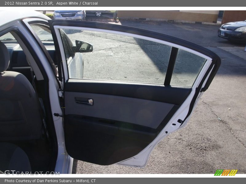 Aspen White / Charcoal 2012 Nissan Sentra 2.0 SR