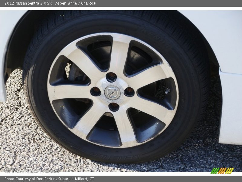 Aspen White / Charcoal 2012 Nissan Sentra 2.0 SR