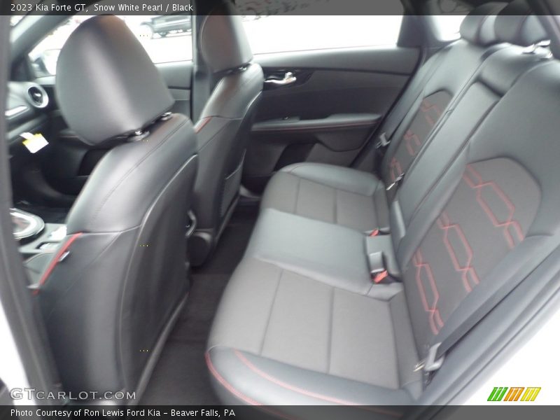 Snow White Pearl / Black 2023 Kia Forte GT