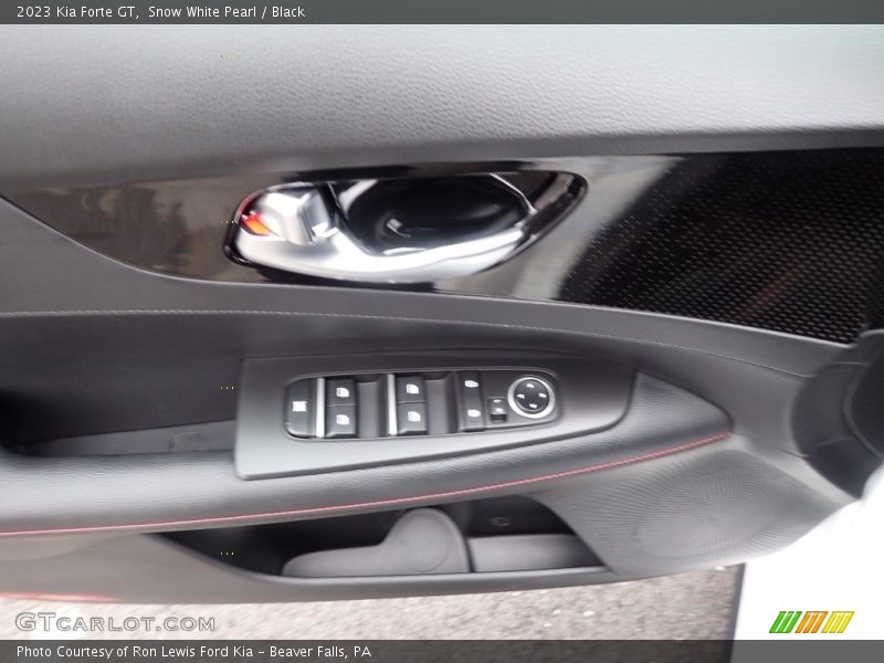 Snow White Pearl / Black 2023 Kia Forte GT
