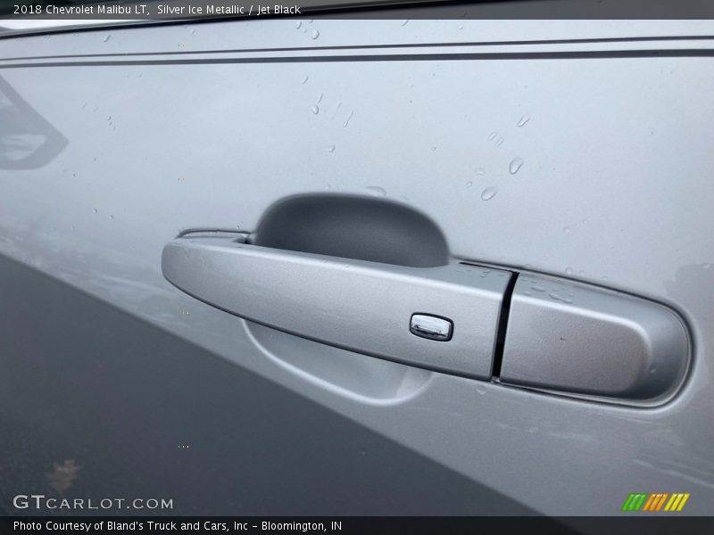 Silver Ice Metallic / Jet Black 2018 Chevrolet Malibu LT