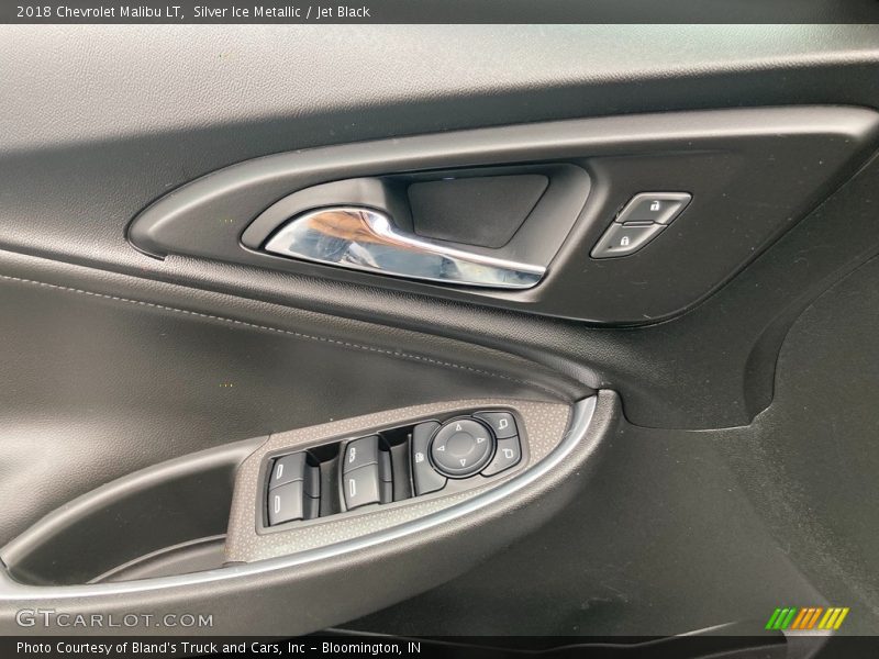 Silver Ice Metallic / Jet Black 2018 Chevrolet Malibu LT