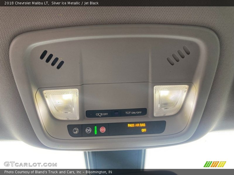 Silver Ice Metallic / Jet Black 2018 Chevrolet Malibu LT