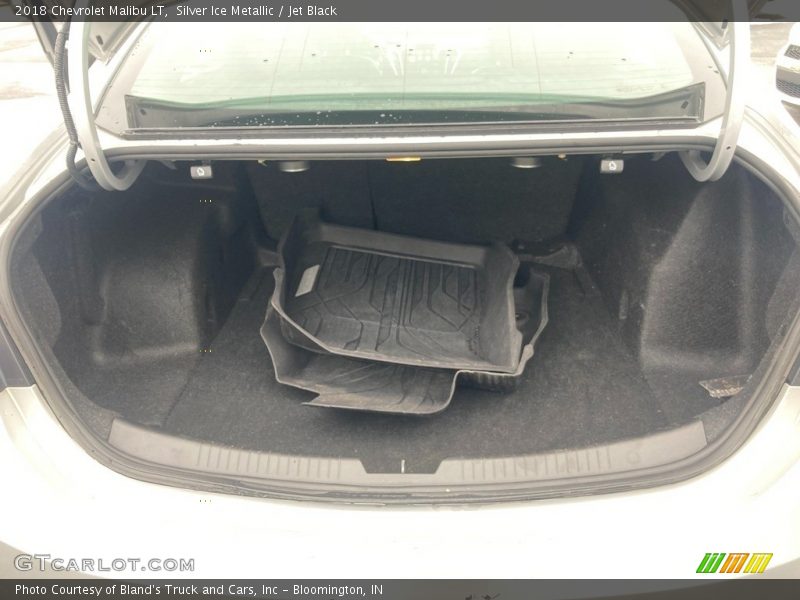 Silver Ice Metallic / Jet Black 2018 Chevrolet Malibu LT