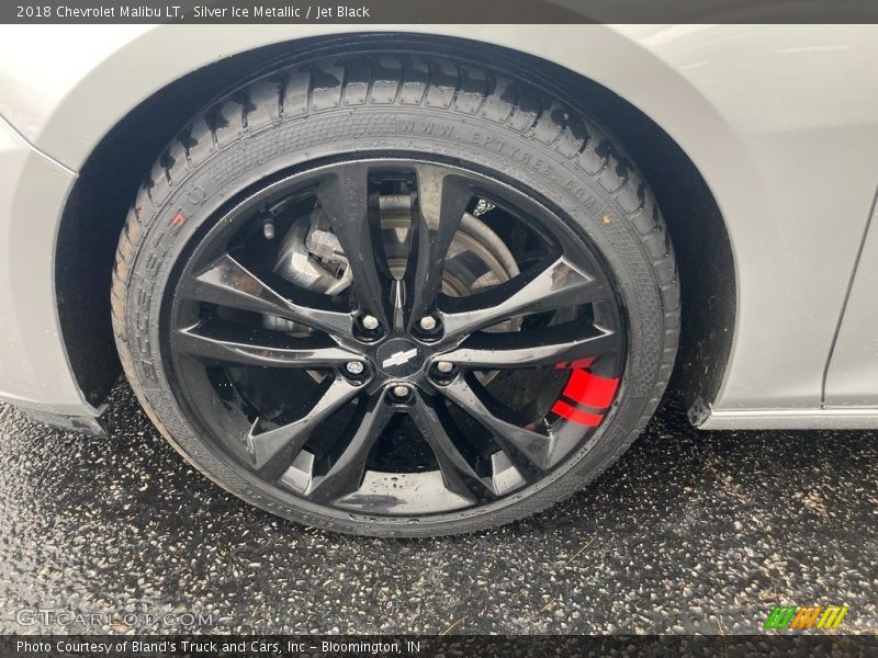 Silver Ice Metallic / Jet Black 2018 Chevrolet Malibu LT