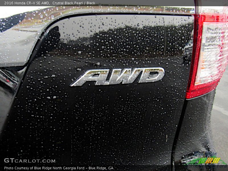 Crystal Black Pearl / Black 2016 Honda CR-V SE AWD