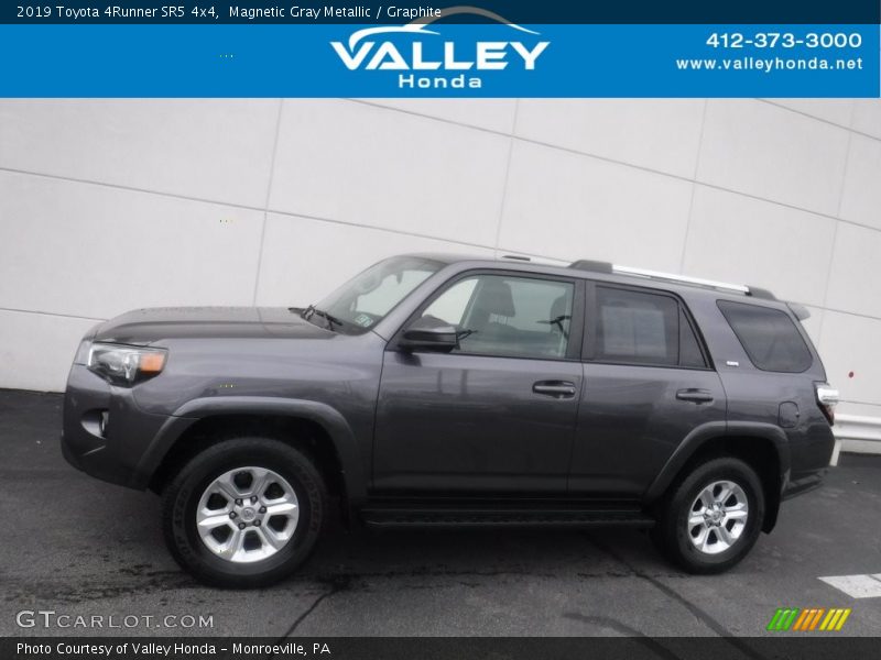 Magnetic Gray Metallic / Graphite 2019 Toyota 4Runner SR5 4x4