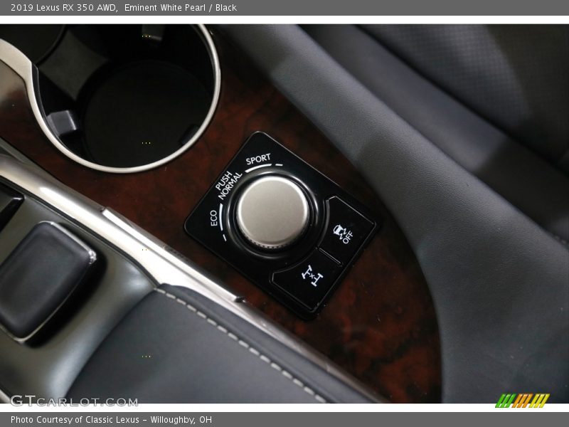 Eminent White Pearl / Black 2019 Lexus RX 350 AWD