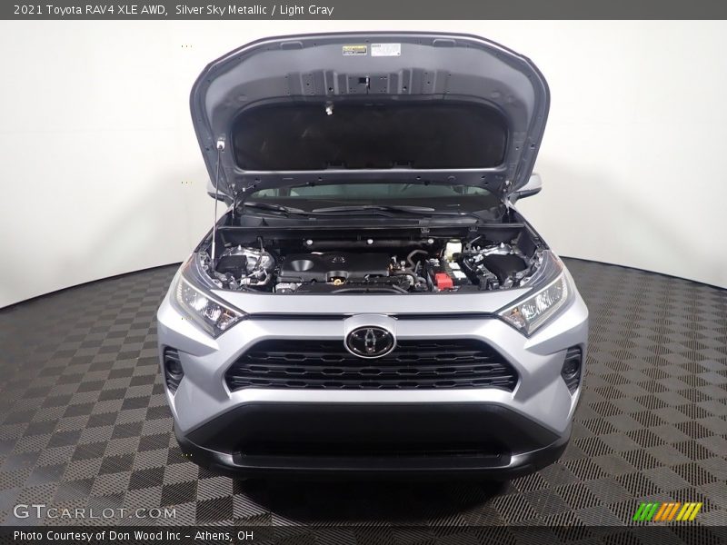 Silver Sky Metallic / Light Gray 2021 Toyota RAV4 XLE AWD