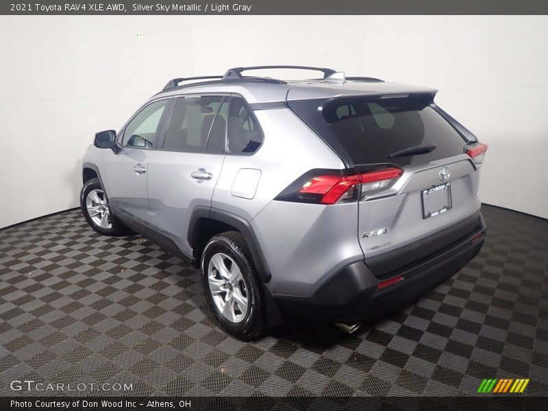 Silver Sky Metallic / Light Gray 2021 Toyota RAV4 XLE AWD