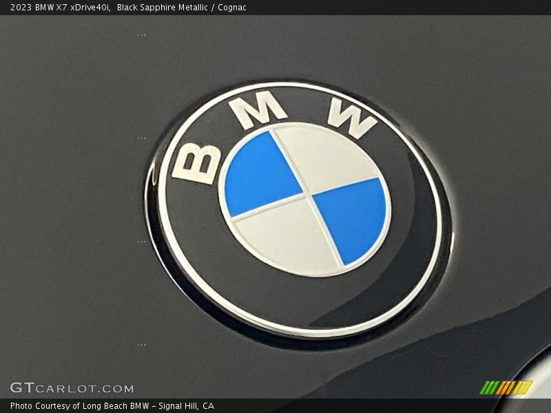 Black Sapphire Metallic / Cognac 2023 BMW X7 xDrive40i