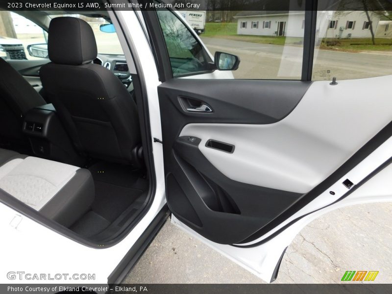 Summit White / Medium Ash Gray 2023 Chevrolet Equinox LS AWD