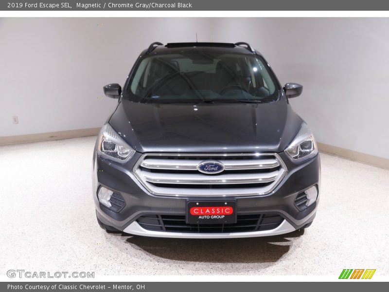 Magnetic / Chromite Gray/Charcoal Black 2019 Ford Escape SEL