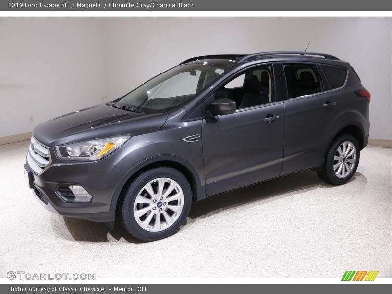 Magnetic / Chromite Gray/Charcoal Black 2019 Ford Escape SEL