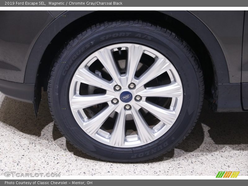 Magnetic / Chromite Gray/Charcoal Black 2019 Ford Escape SEL