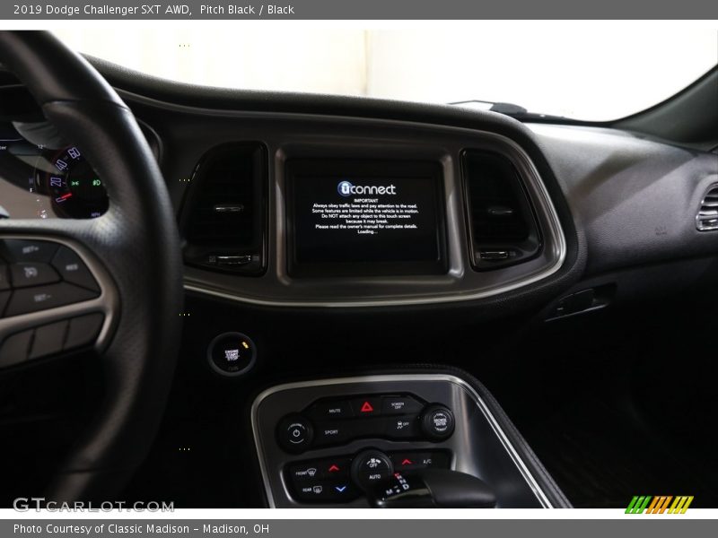 Pitch Black / Black 2019 Dodge Challenger SXT AWD