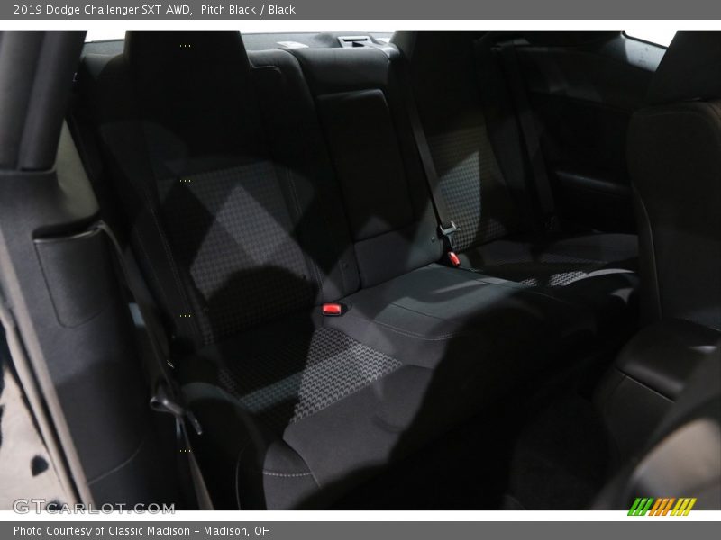 Pitch Black / Black 2019 Dodge Challenger SXT AWD