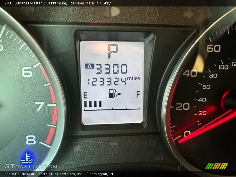 Ice Silver Metallic / Gray 2015 Subaru Forester 2.5i Premium