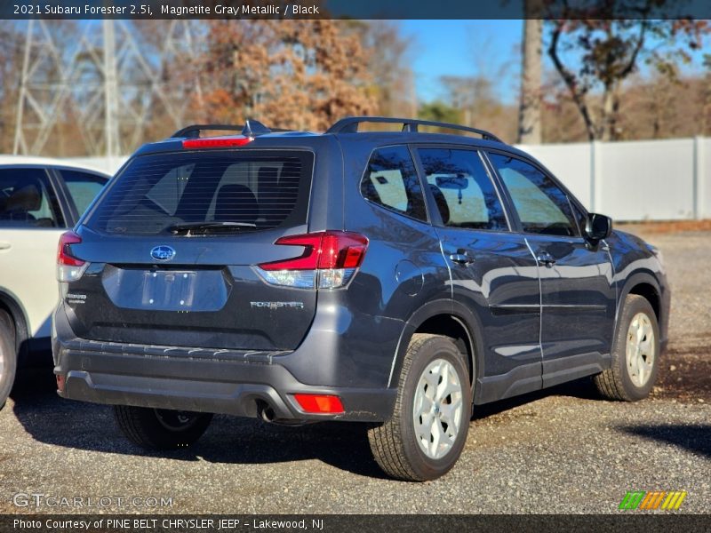 Magnetite Gray Metallic / Black 2021 Subaru Forester 2.5i