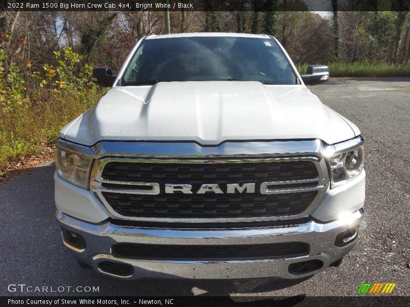 Bright White / Black 2022 Ram 1500 Big Horn Crew Cab 4x4