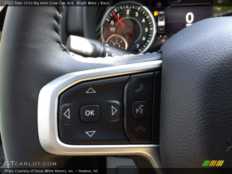Bright White / Black 2022 Ram 1500 Big Horn Crew Cab 4x4