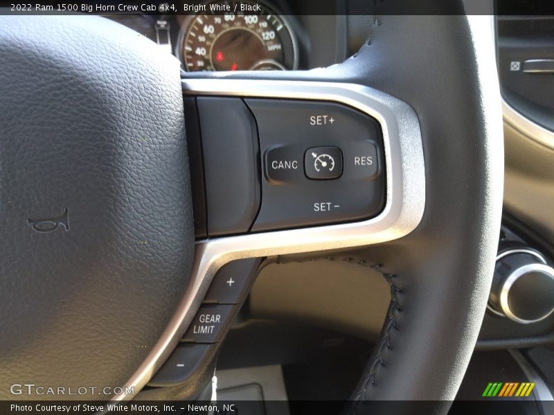 Bright White / Black 2022 Ram 1500 Big Horn Crew Cab 4x4