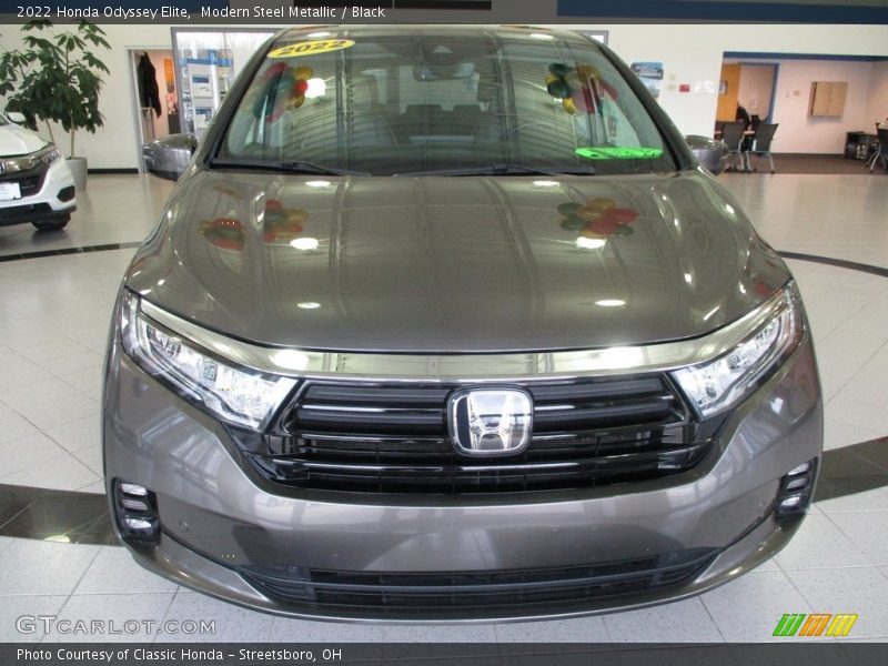 Modern Steel Metallic / Black 2022 Honda Odyssey Elite