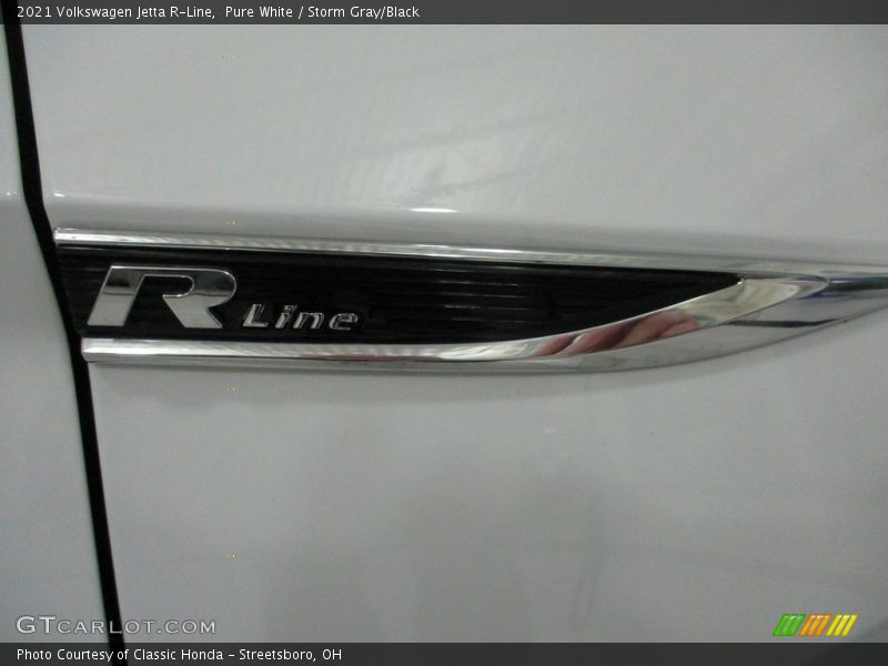 Pure White / Storm Gray/Black 2021 Volkswagen Jetta R-Line