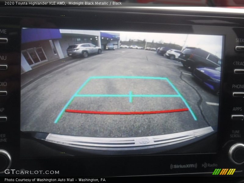 Midnight Black Metallic / Black 2020 Toyota Highlander XLE AWD
