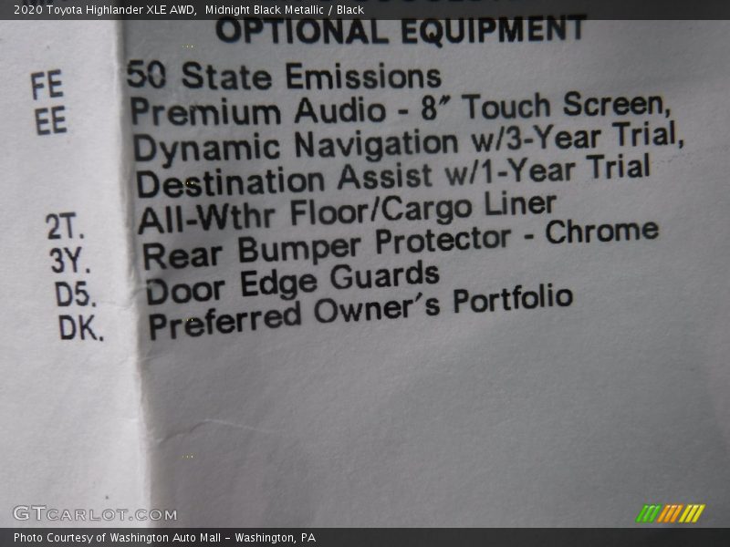 Midnight Black Metallic / Black 2020 Toyota Highlander XLE AWD