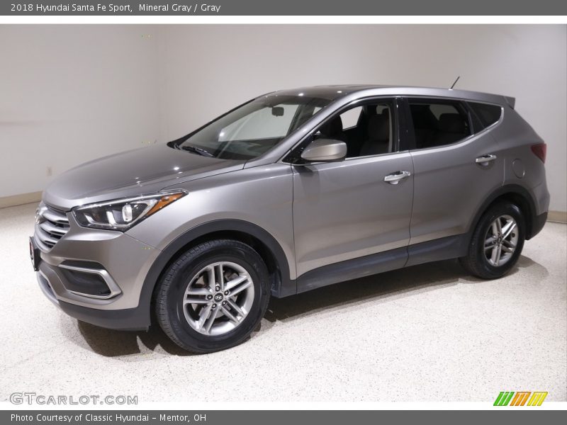 Front 3/4 View of 2018 Santa Fe Sport 